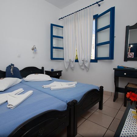 Dilion Hotel Parikia  Exterior photo