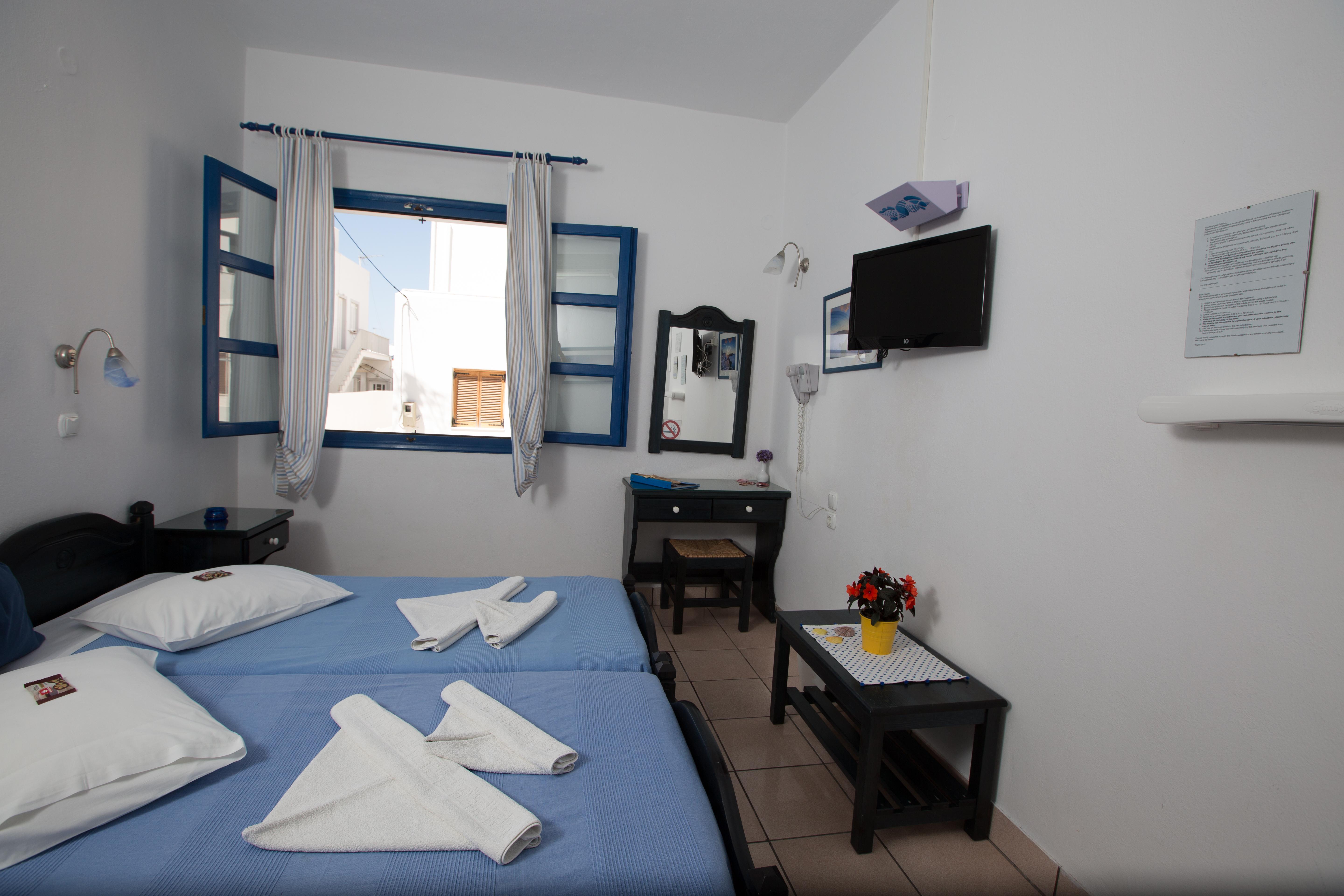 Dilion Hotel Parikia  Exterior photo