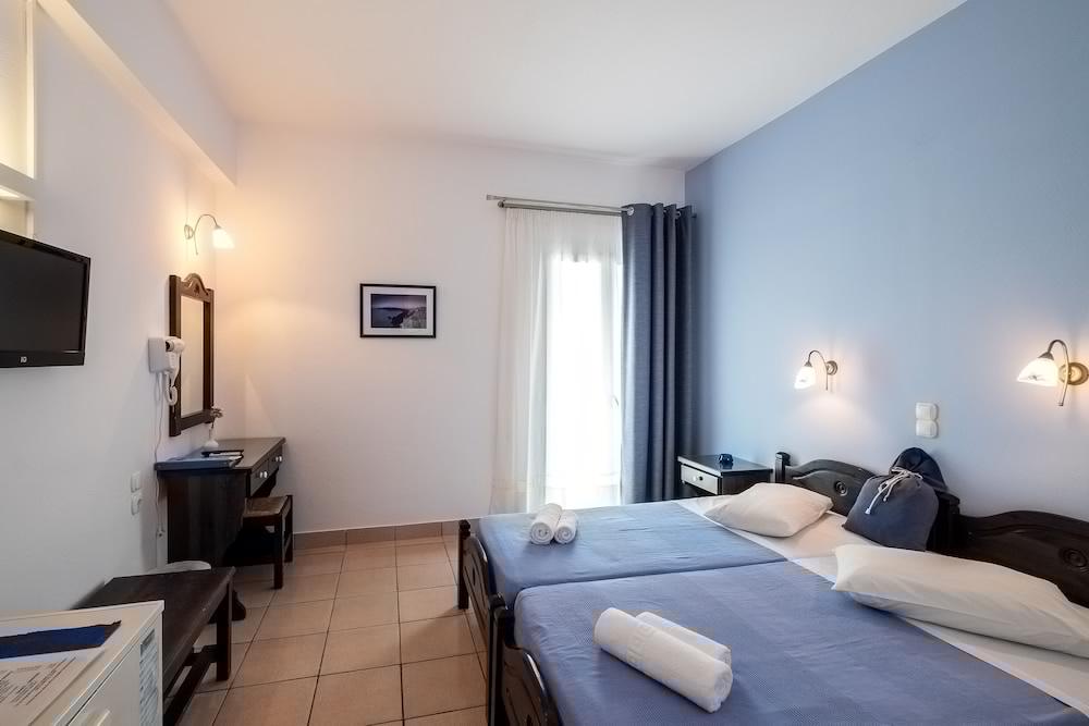 Dilion Hotel Parikia  Exterior photo