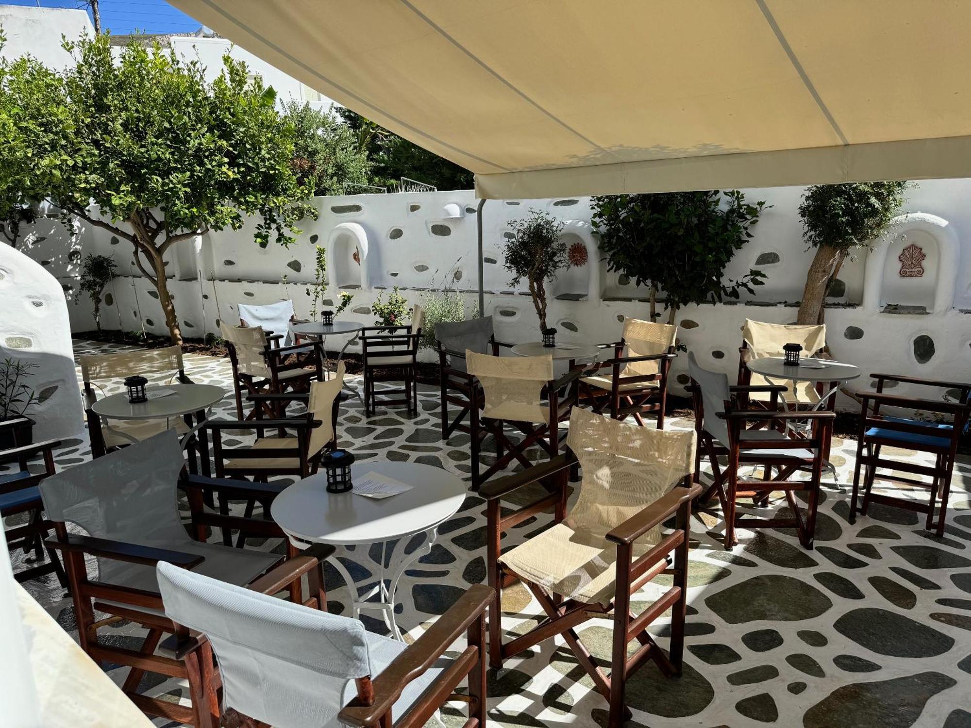 Dilion Hotel Parikia  Exterior photo